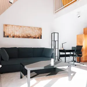 maisonette-wohnung-airport-messe-stuttgart-balkon.stuttgart-hotel.com/