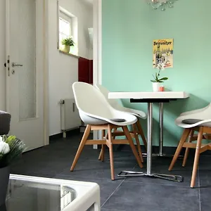 apartment-flat-wohnung-im-herzen-von-dresden.dresdenhotels.net/